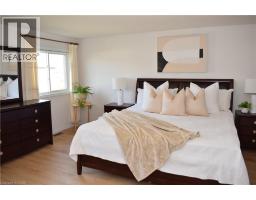 28 LEMON GRASS Street - 26