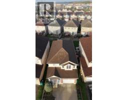 28 LEMON GRASS Street - 49