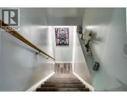 264 VINCENT Drive - 33