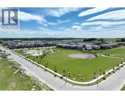 264 VINCENT Drive - 43