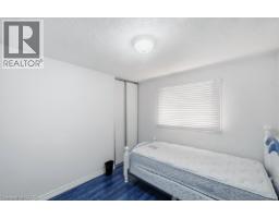 402 MIDWOOD Crescent - 15