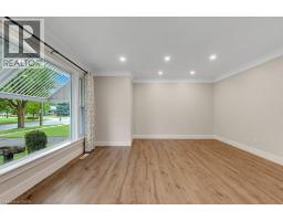 290 MELROSE Avenue - 10