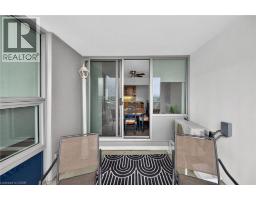 75 QUEEN Street N UnitNo. 1606 - 37
