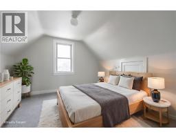 156 ADELINE Avenue - 17