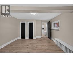 103 MARY Street - 14