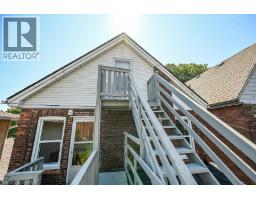 103 MARY Street - 42