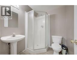 27 BRIDLEWREATH Street - 28