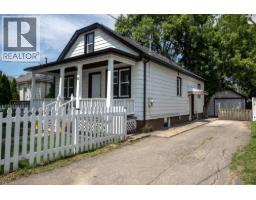 95 CHETWOOD Street - 2
