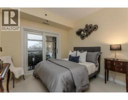 391 PLAINS Road E UnitNo. 412 - 21