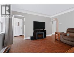 6 SEVEN OAKS Drive - 8