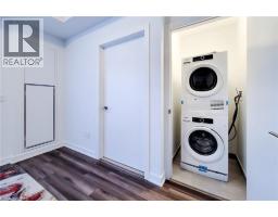 600 NORTH SERVICE Road UnitNo. 213 - 25