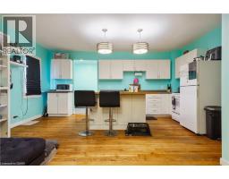 219 AVONDALE Street - 6