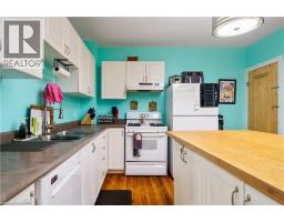 219 AVONDALE Street - 8