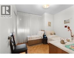 591 MOHAWK Road W - 18