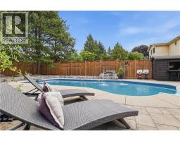 10 ROLLING ACRES Drive - 42