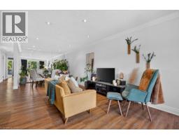 102 BIRCHLAWN Drive - 15