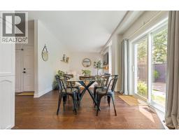 33 DEWSBURY Way - 12