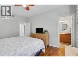 12 SILVERWOOD Avenue - 10