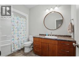 12 SILVERWOOD Avenue - 12