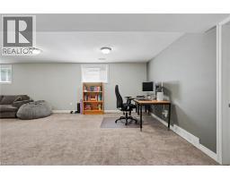 12 SILVERWOOD Avenue - 27