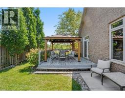 12 SILVERWOOD Avenue - 35