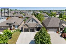 12 SILVERWOOD Avenue - 41
