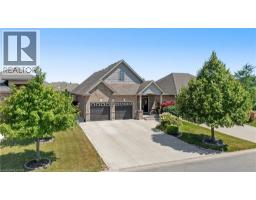 12 SILVERWOOD Avenue - 42