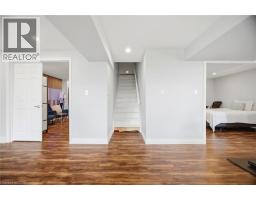 79 GARINGER Crescent - 37