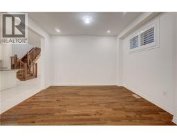 52 POINTER Street - 21