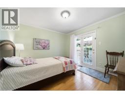 22 MOUNTFORD Drive - 15