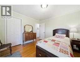 22 MOUNTFORD Drive - 16