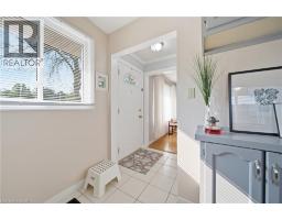 22 MOUNTFORD Drive - 6
