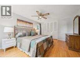 88 MANOR Drive - 23
