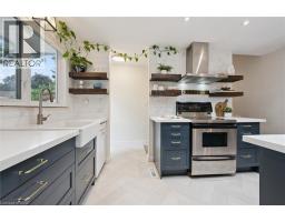 18 JASPER Court - 16