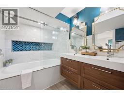 18 JASPER Court - 36