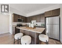 403 WESTWOOD Drive UnitNo. 16 - 9