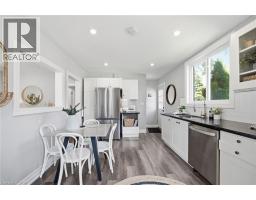 47 BRUCEDALE Avenue E - 15