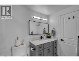 48 KATHLEEN Street - 20