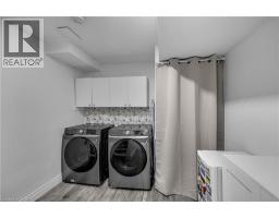 48 KATHLEEN Street - 28