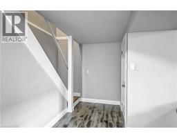 8 BRANTDALE Avenue - 17