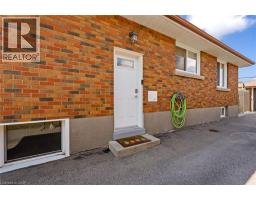 96 CLARKE Street - 5
