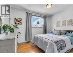 12 EARL Drive - 16