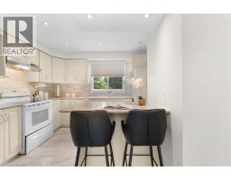 421 BAIRSTOW Crescent - 7