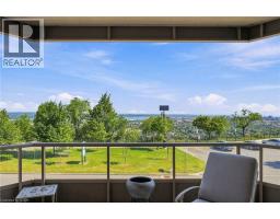 174 MOUNTAIN PARK Avenue UnitNo. 2W - 10