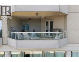 174 MOUNTAIN PARK Avenue UnitNo. 2W - 13