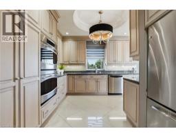 174 MOUNTAIN PARK Avenue UnitNo. 2W - 19