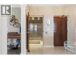 174 MOUNTAIN PARK Avenue UnitNo. 2W - 43