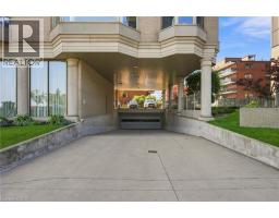 174 MOUNTAIN PARK Avenue UnitNo. 2W - 44