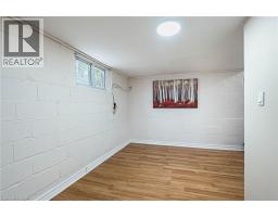 7 PUTNEY Road - 28