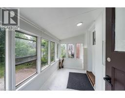 7 PUTNEY Road - 5